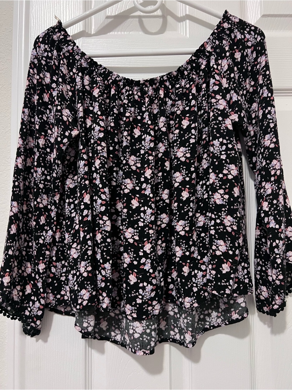 Women's Black Floral Off-Shoulder Top - Pink Blossom Print